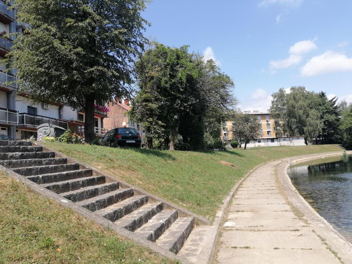 Mreznicki Mozaik Appartement Duga Resa Buitenkant foto